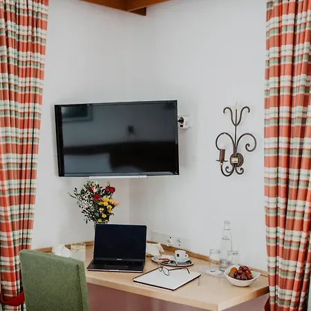 Wessner Hof & Restaurant Hotell Marquartstein