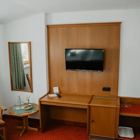Hotel Wessner Hof & Restaurant 3*