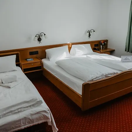 Hotell Wessner Hof & Restaurant 3*