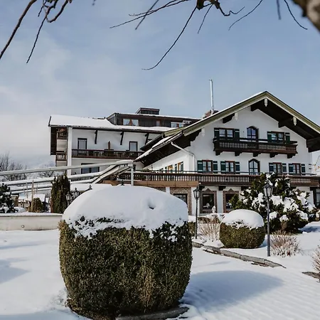 Wessner Hof & Restaurant Hotel 3*