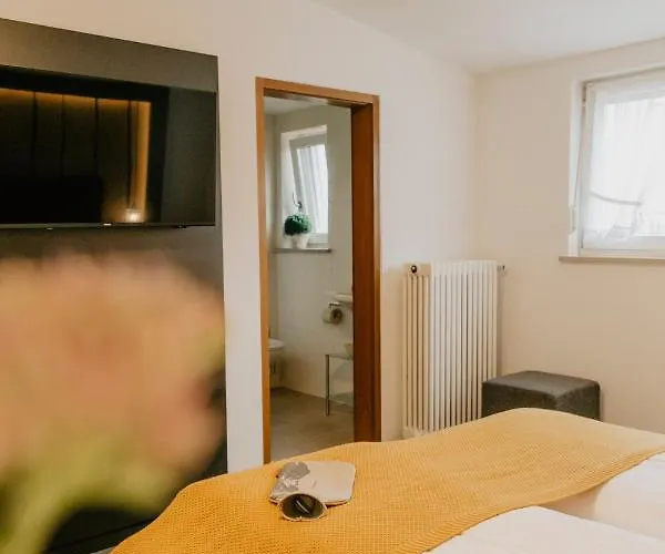 Wessner Hof & Restaurant Hotel 3*