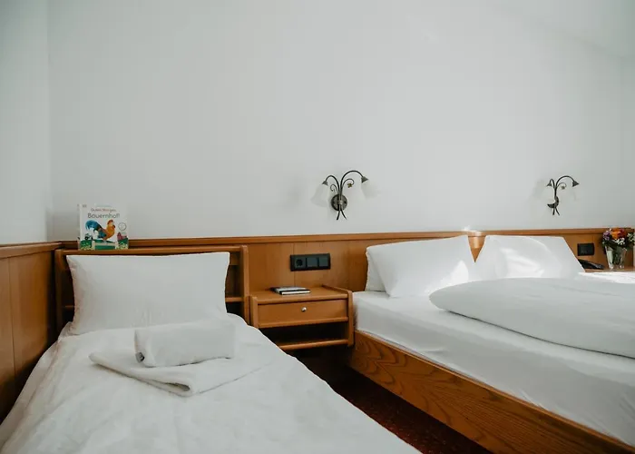 Wessner Hof & Restaurant Hotel 3*
